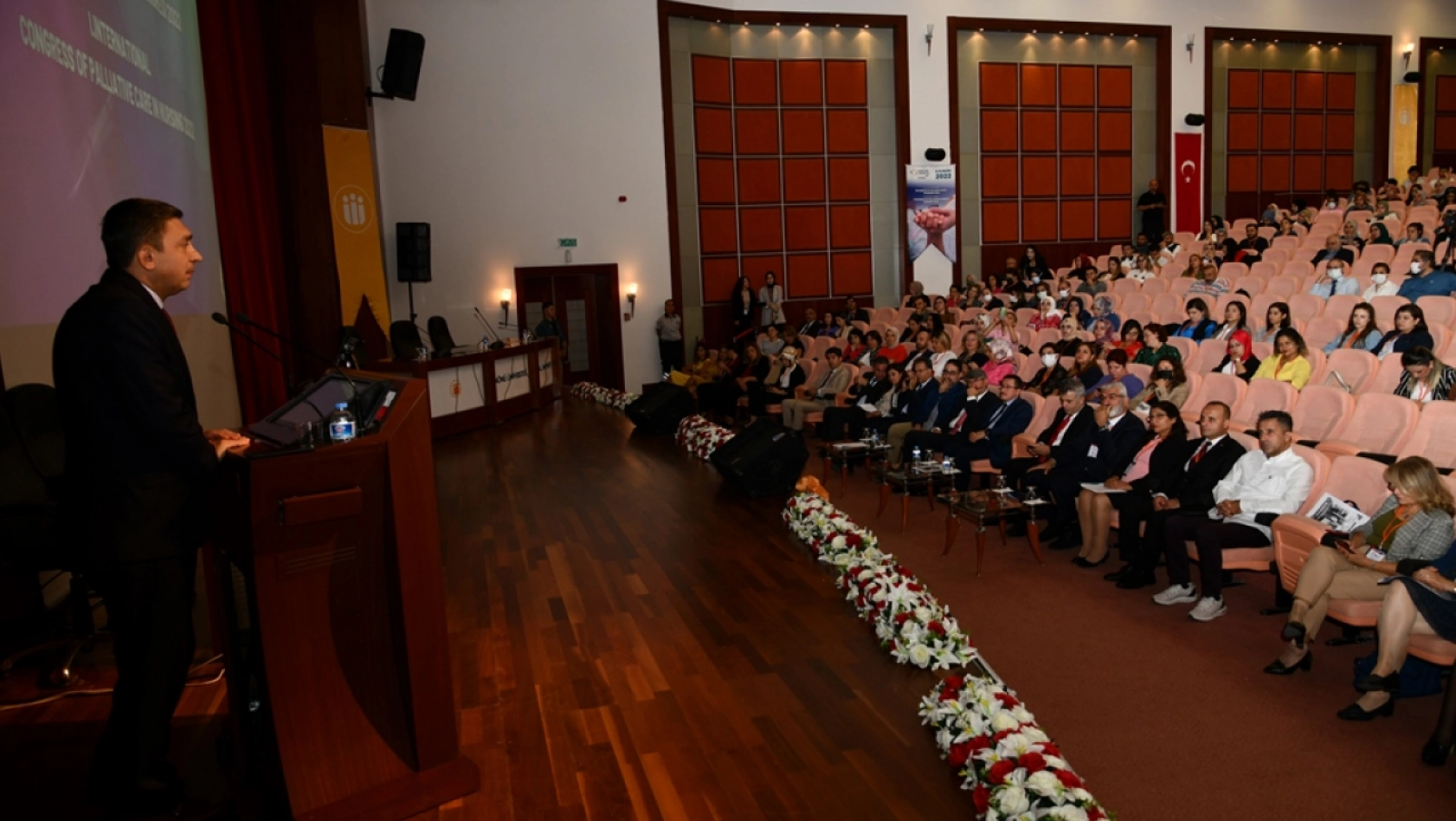 1.Uluslararası Hemşirelikte Palyatif Bakım Kongresi Yapıldı