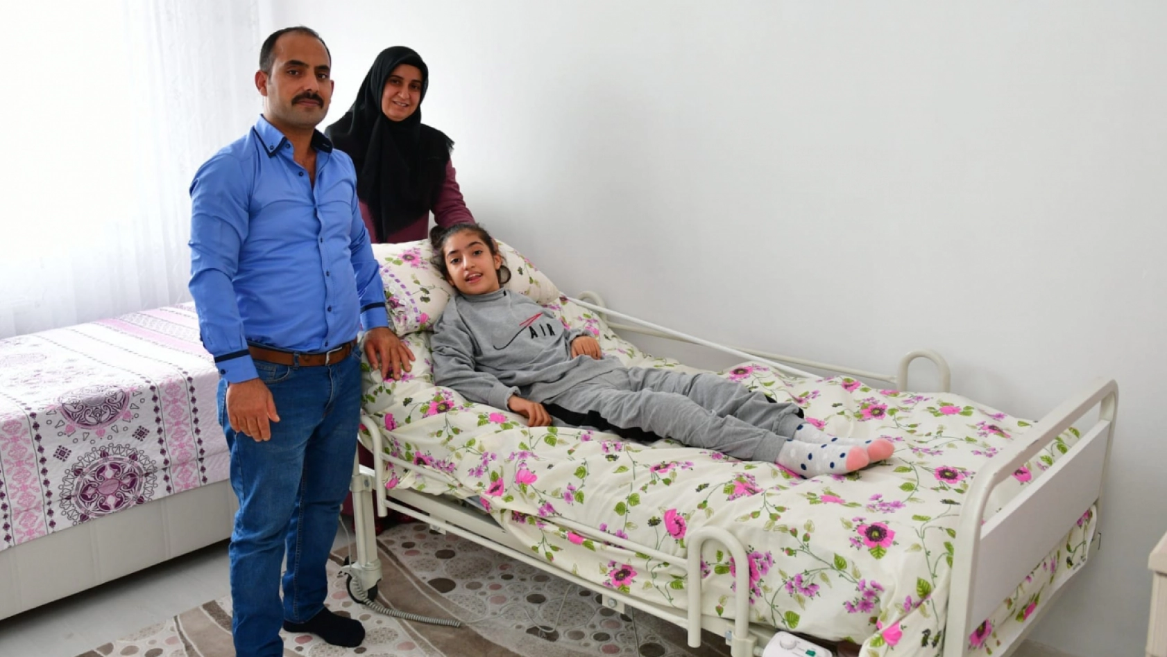 ALS Hastası Elif ve Mehtap'ın Hasta Yatağı Talebi Gerçeğe Dönüştü