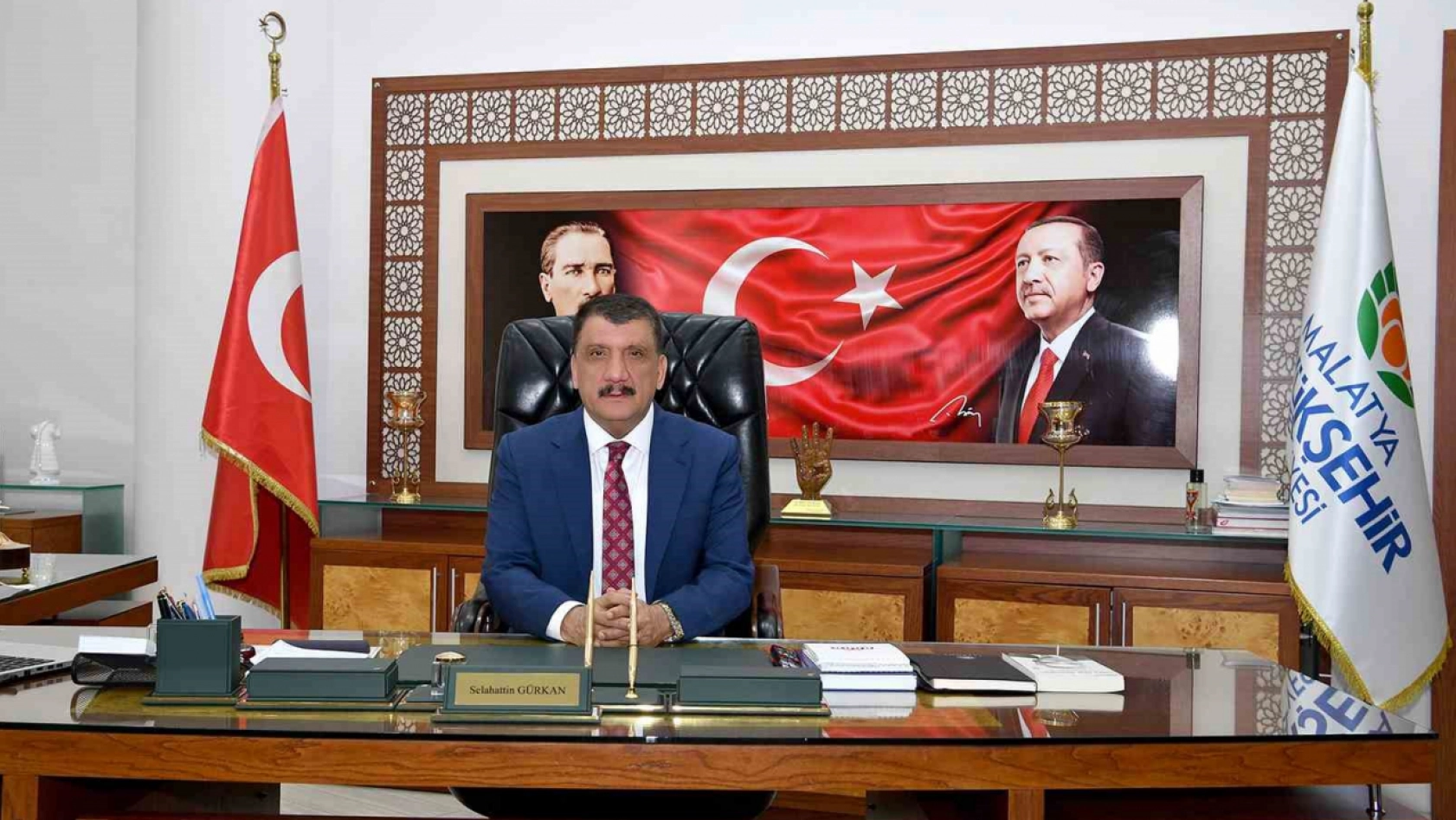 Başkan Gürkan'dan personele yüzde 45 zam