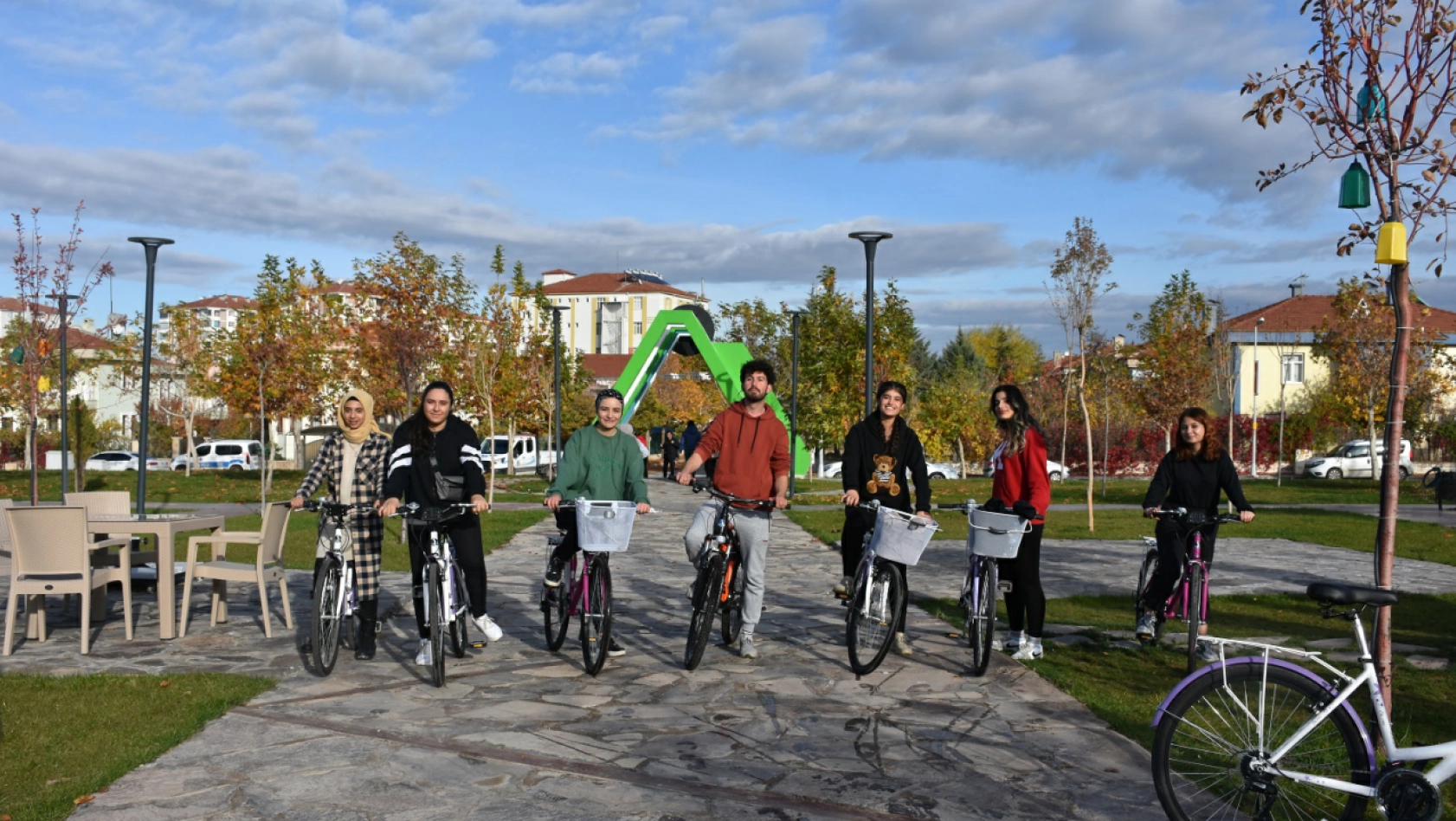 Bisiklet Tutkunları Yeşilyurt'un Doğal Güzelliklerine Pedal Çevirdiler