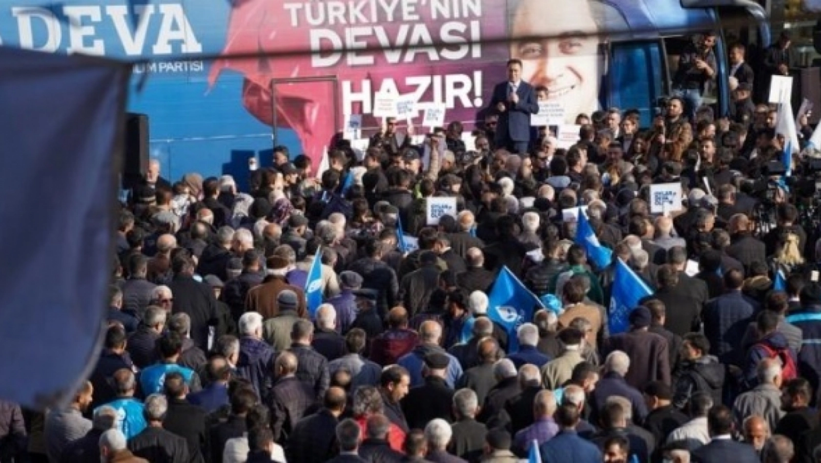 DEVA Partisi Genel Başkanı Babacan, Malatya'da sevenleriyle Buluştu