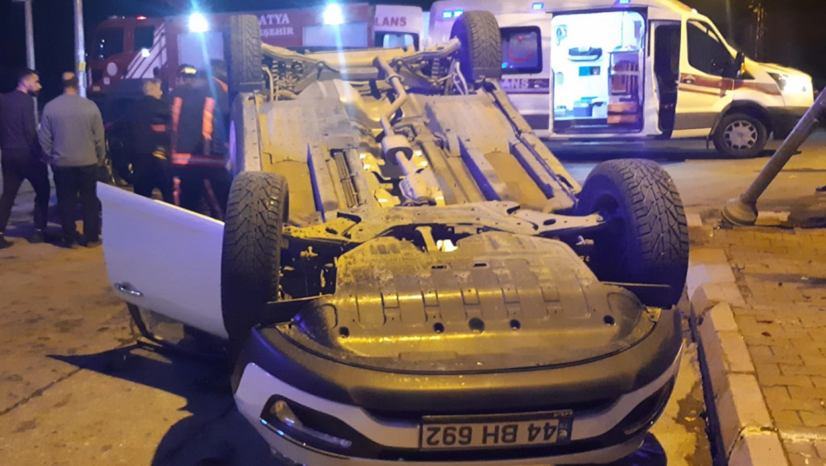 Malatya'da 2 araç çarpıştı: 2 yaralı