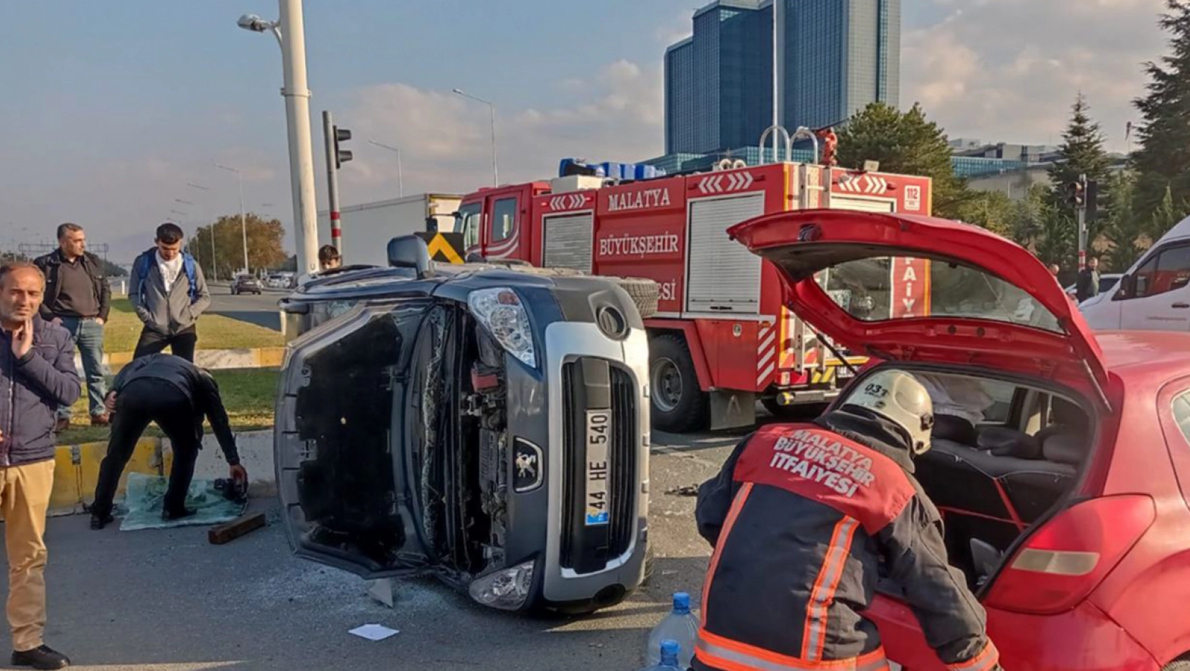 Malatya'da 2 aracın karıştığı kazada bir kişi yaralandı