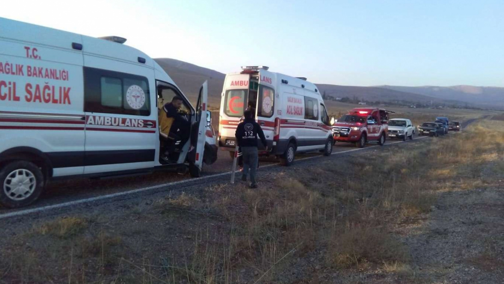 Malatya'da 2 ayrı kazada 6 kişi yaralandı