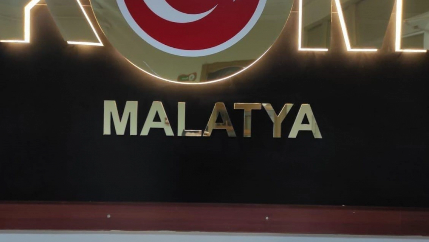 Malatya'da 21 adet kaçak cep telefonu ele geçirildi