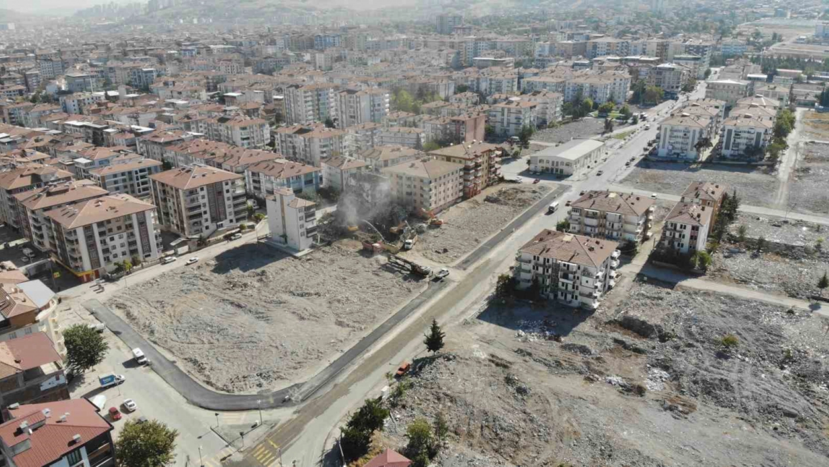 Malatya'da deprem de yıkılan binaların yüzde 99'u 2000 öncesi yapılar