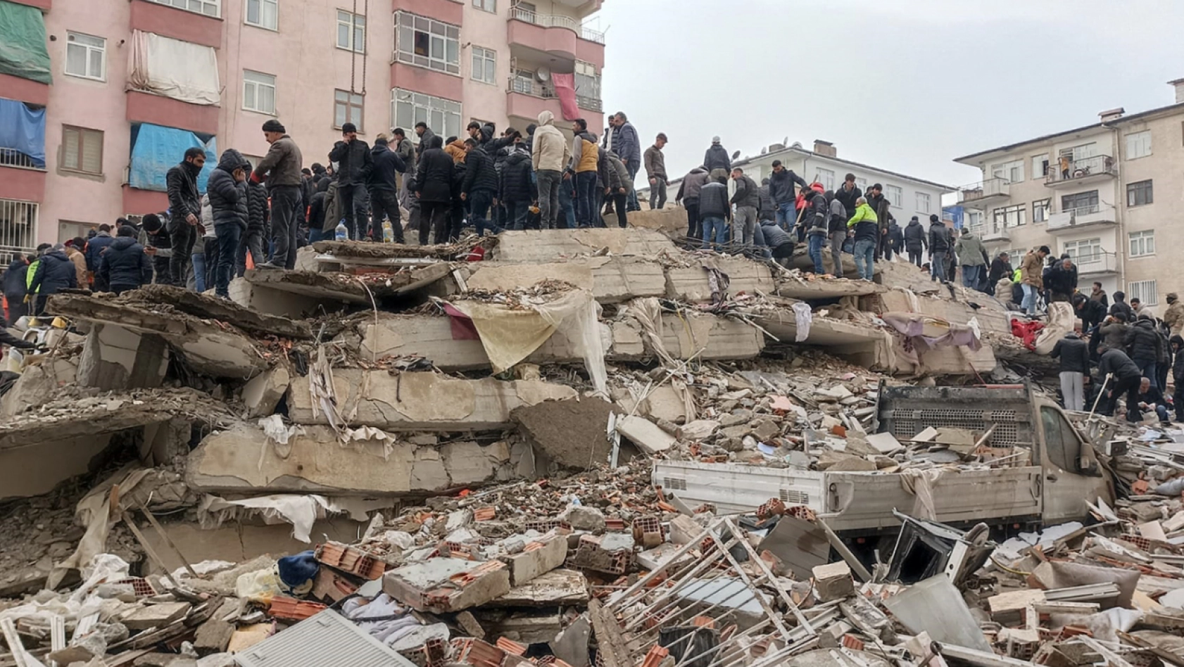 Malatya'da depremde vefat edenlerin sayısı 47'ye yükseldi