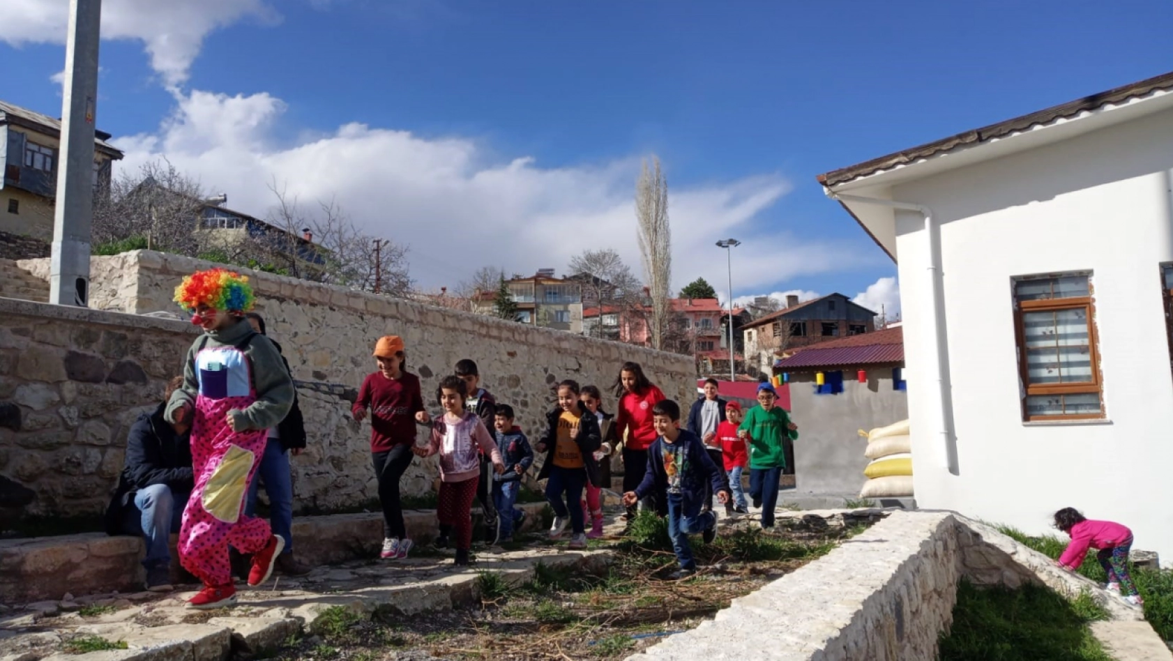 Malatya'da depremzede çocuklar için moral etkinliği