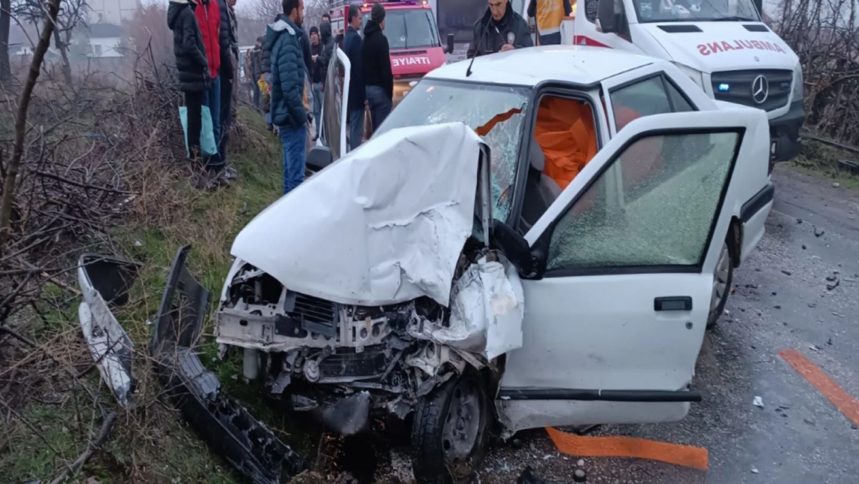 Malatya'da halk otobüsü ile otomobil çarpıştı: Biri ağır 7 yaralı