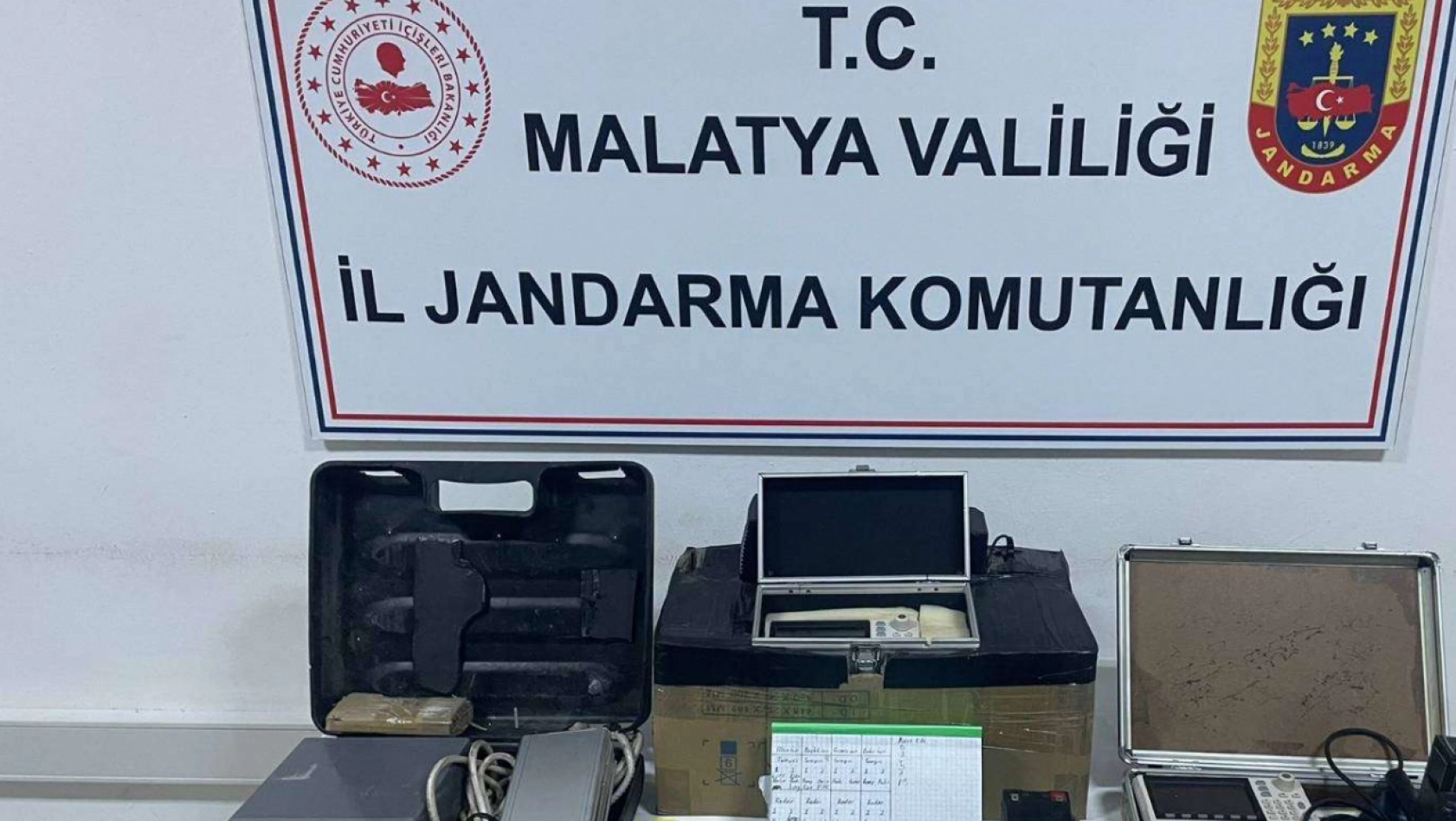 Malatya'da kaçak kazı yapan 7 şahıs yakalandı