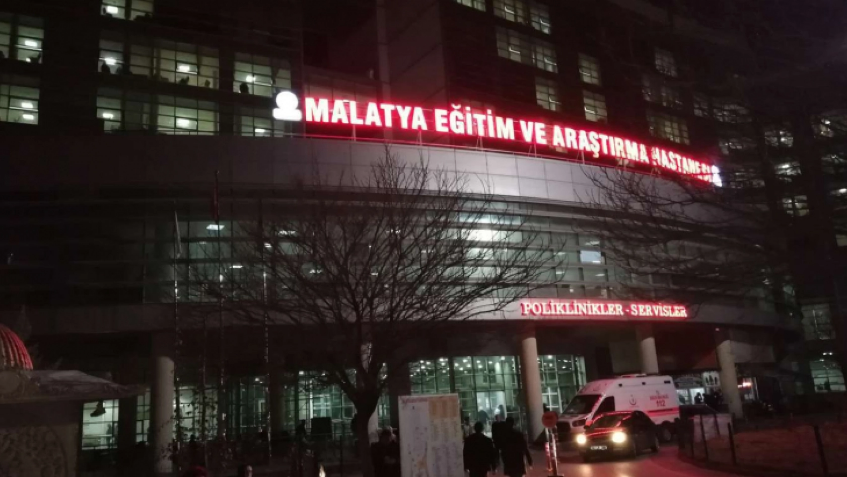 Malatya'da 'kayısı koparma' kavgası: 2'si polis 6 yaralı