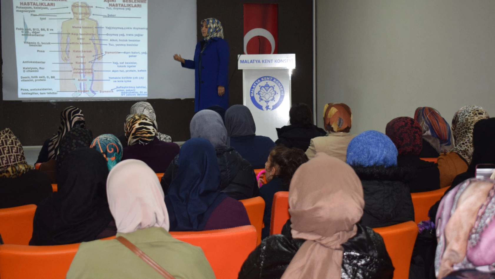 Malatya'da  'Obezite ile Mücadele' Konferansı Düzenlendi