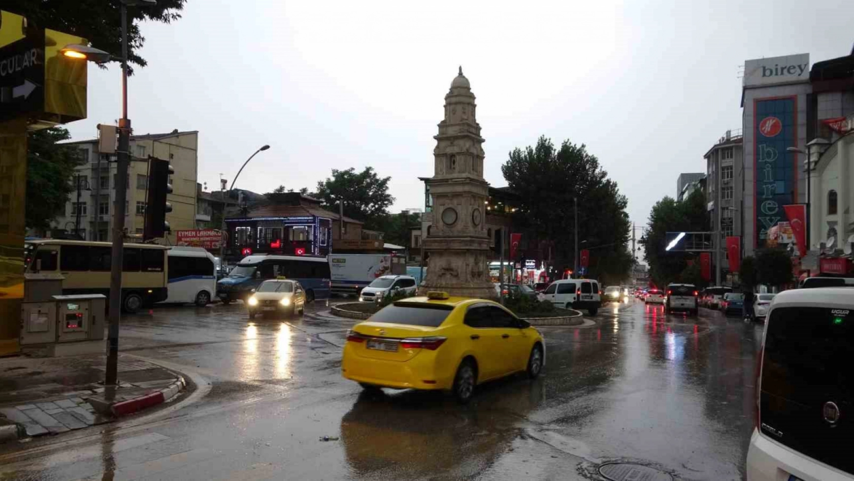 Malatya'da sağanak yağış