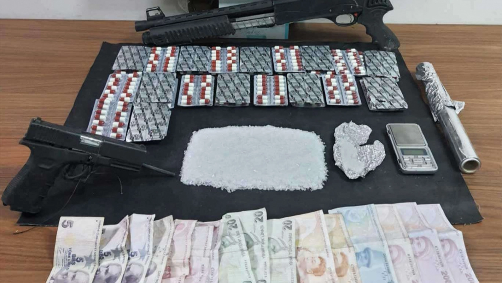 Malatya'da 'uyuşturucu satışı' suçundan 6 kişi tutuklandı