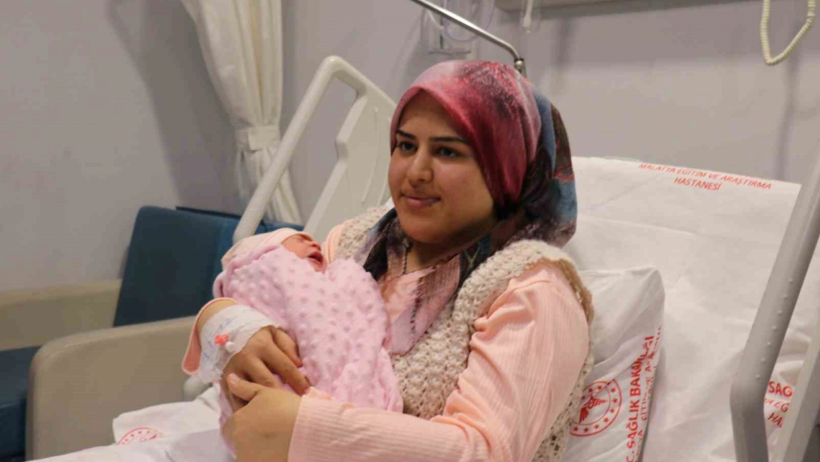 Malatya'da yeni yılın ilk bebeği dünyaya geldi