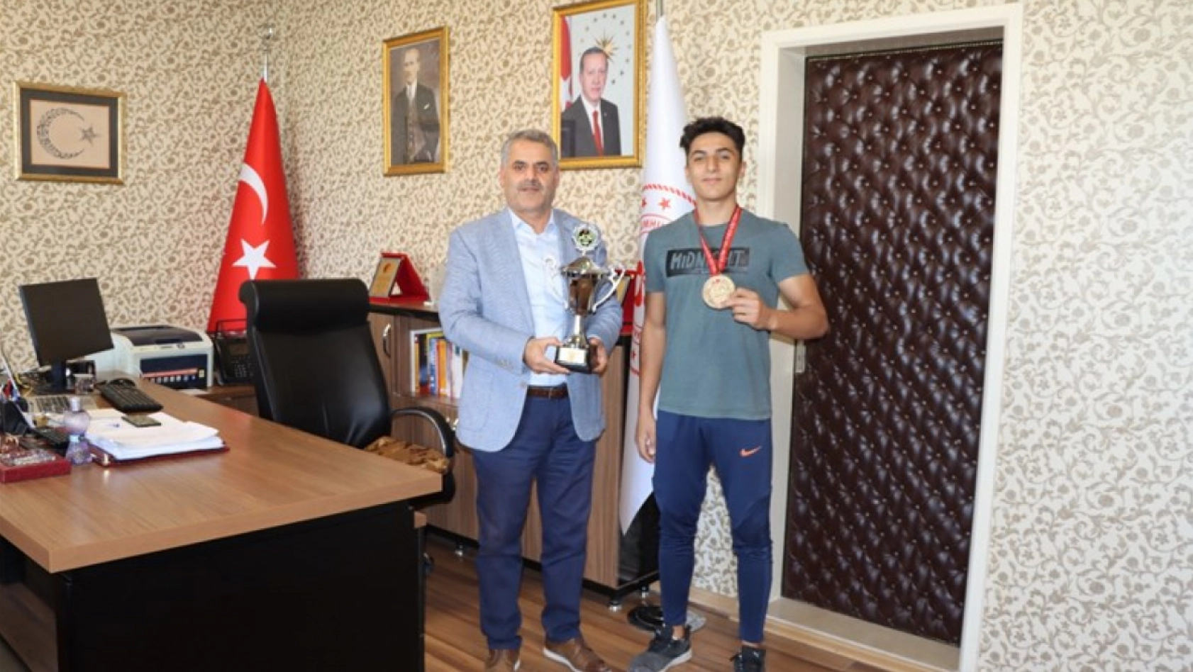 Türkiye Şampiyonu İl Müdürlüğünü Ziyaret Etti