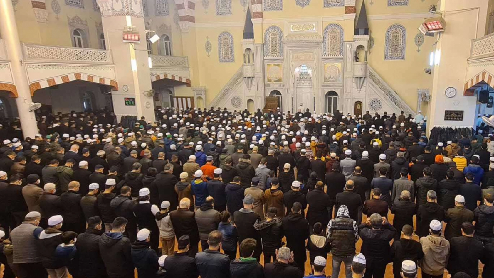 Yarın sabah Türkiye geneli camilerde Kur'an-ı Kerim okunacak