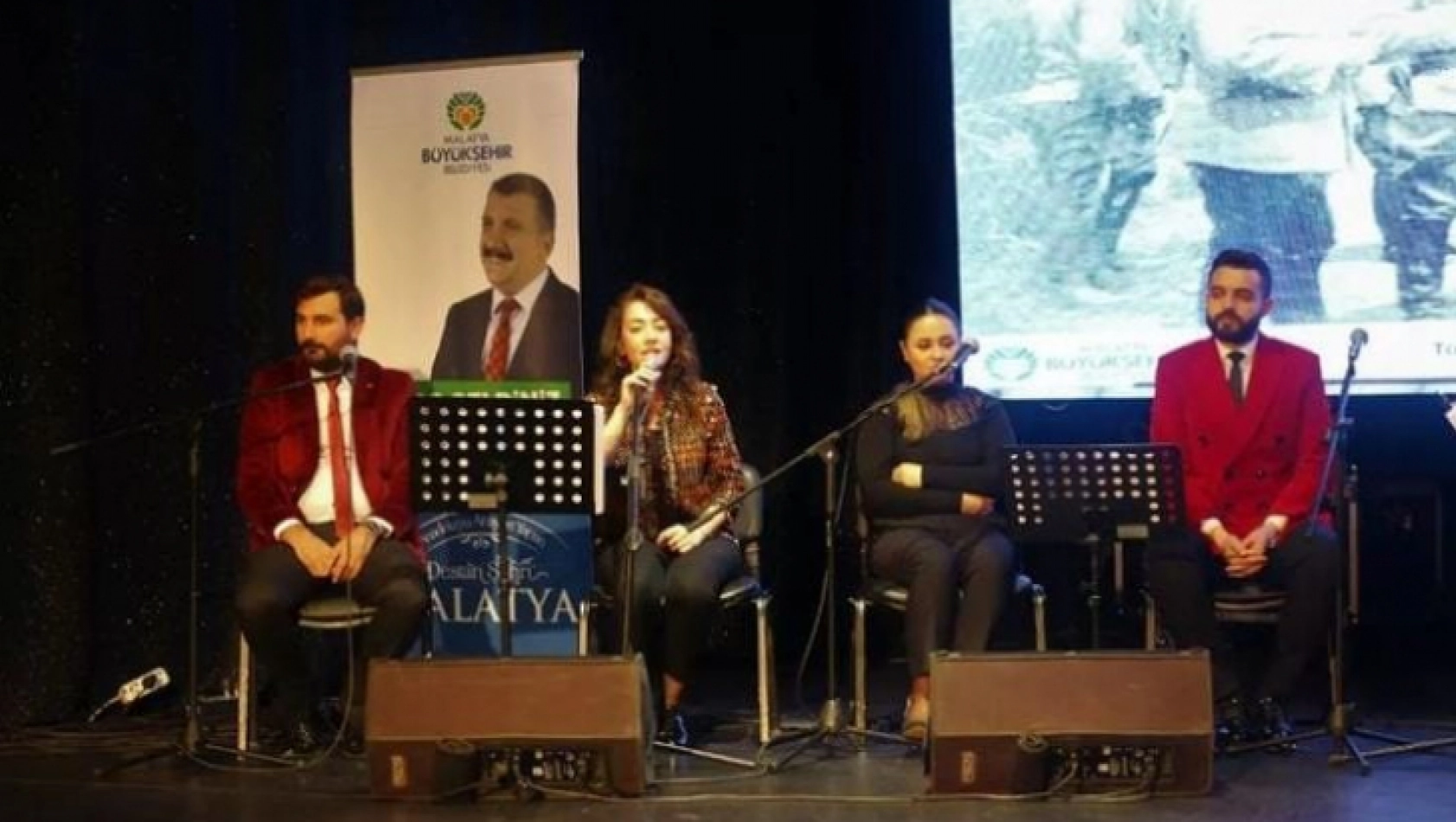 Konferans Salonunda 'Kahramanlık Türküleri' konseri düzenlendi