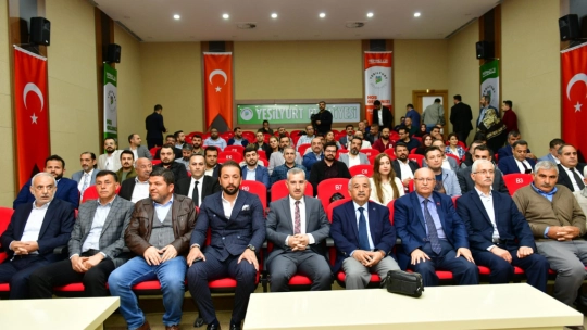Yeşilyurt Belediyesi'nde Dijital Dönüşüm ve E-İmar Toplantısı yapıldı
