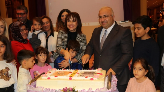 Neonatoloji Bilim Dalı Başkanı Prof. Dr. Özdemir: Asistan sıkıntısı yaşıyoruz