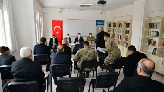 'Kadınlarımızın Emeklerini Takdirle Karşılıyoruz'