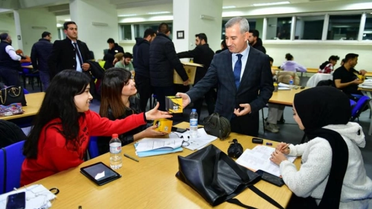 'Büt'e Kalma İkrama Kal'