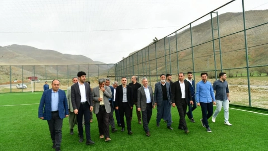 Porgalı'ya Yeni Halı Saha Yapıldı