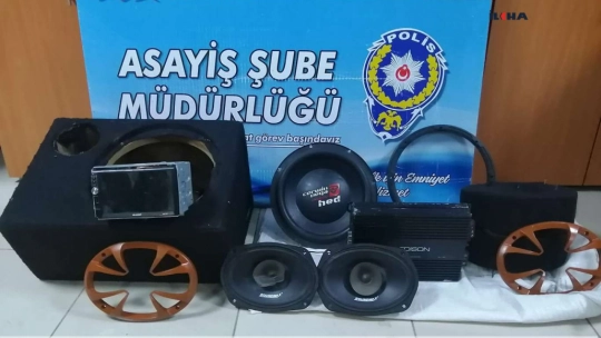 Malatya'da iş yerinden altın ve otodan hırsızlık suçlarından 2 kişi tutuklandı