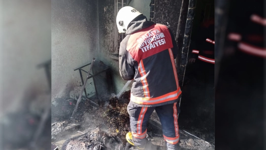 Malatya'da bir evde çıkan yangında maddi hasar oluştu