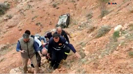 Malatya'da otomobil şarampole yuvarlandı: Bir yaralı