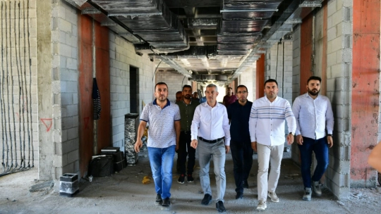 Yeşilyurt Belediyesi Yeni Hizmet Binası'nın Yapımı Devam Ediyor