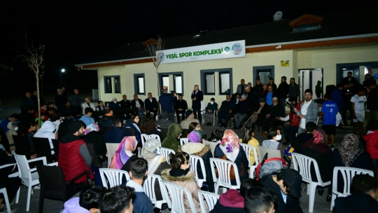 Başkan Çınar'dan Yeşil Spor Kompleksine Ziyaret