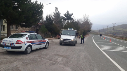 Malatya'da drone destekli kış lastiği denetimi