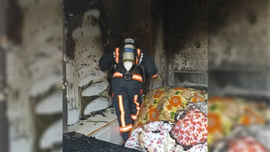 Malatya'da 2 evde çıkan yangın korkuttu