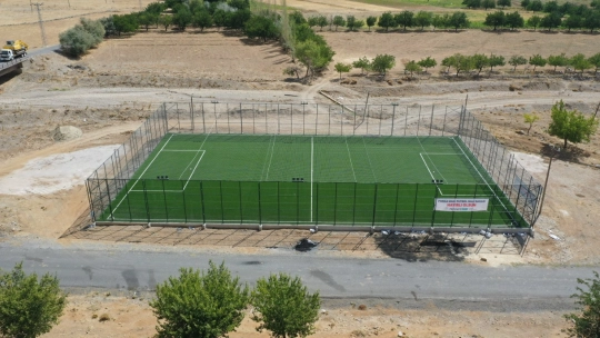 Porgalı'ya Yeni Halı Saha Yapıldı