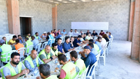 Yeşilyurt Belediyesi Yeni Hizmet Binası'nın Yapımı Devam Ediyor