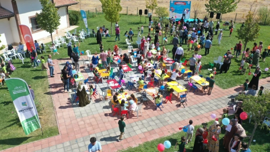 Yeşilyurt Belediyesi'nden 'Öğrenmeye Hoşgeldin' Projesi