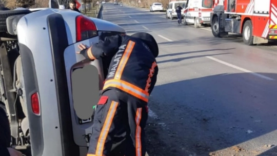 Malatya'da 3 araç çarpıştı: 1 yaralı