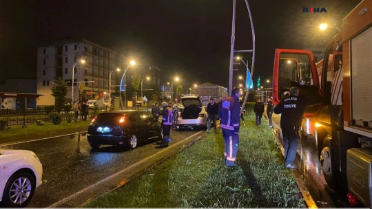 Malatya'da trafik kazaları ile araç yangını