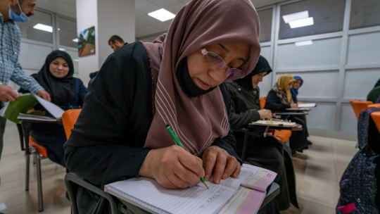 Yıldırım, 'Öğrenmenin yaşı yoktur diyerek kursumuzu açtık'