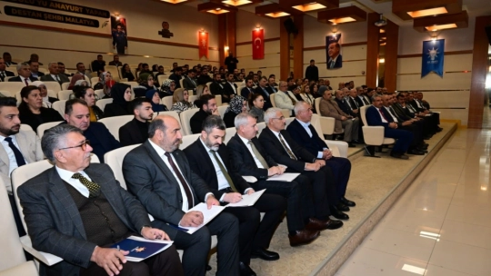 Kandemir: 'Malatya en kısa sürede ayağa kalkacak'
