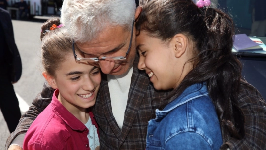 Güder'den miniklere doğum günü sürprizi