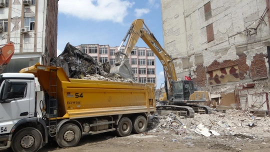 Malatya'da enkaz kaldırma çalışmalarında sona gelindi