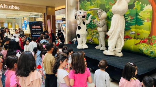 Malatya Park AVM depremzede çocukları unutmuyor