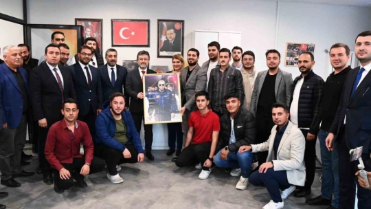 Bakan Yumaklı'dan muhalefete 31 Mart göndermesi