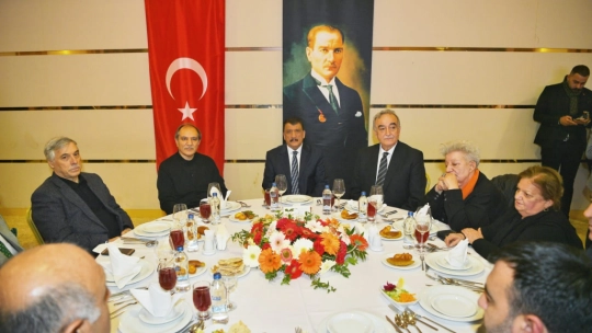 'Şehrül Eminler' Vefa Gecesi'nde Seçilmiş Belediye Başkanları Bir Arada!