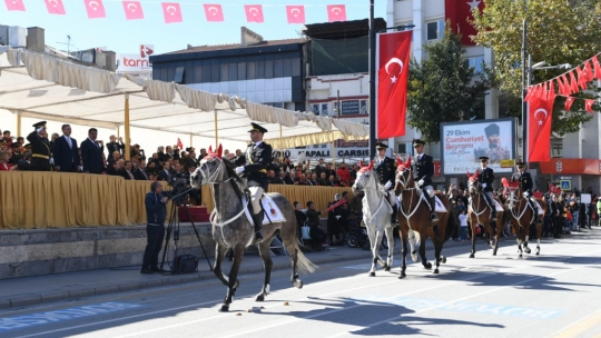 Malatya'da 29 Ekim Cumhuriyet Bayramı Coşkuyla Kutlandı