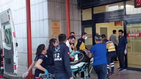 Hasta babasının ziyaretinden sonra araba çarpması sonucu hayatını kaybetti