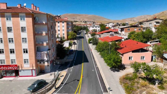 Darende'de altyapı çalışmaları sürüyor