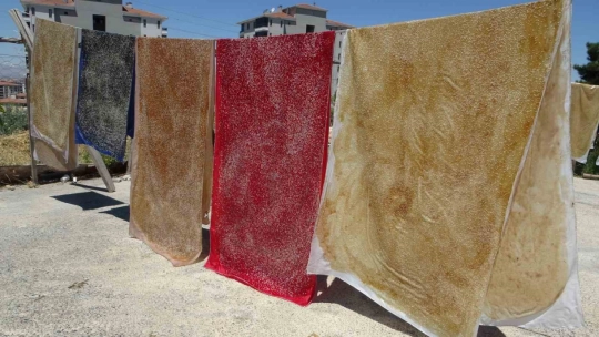 Deprem bölgesi Malatya'da kadınlardan üretim atağı